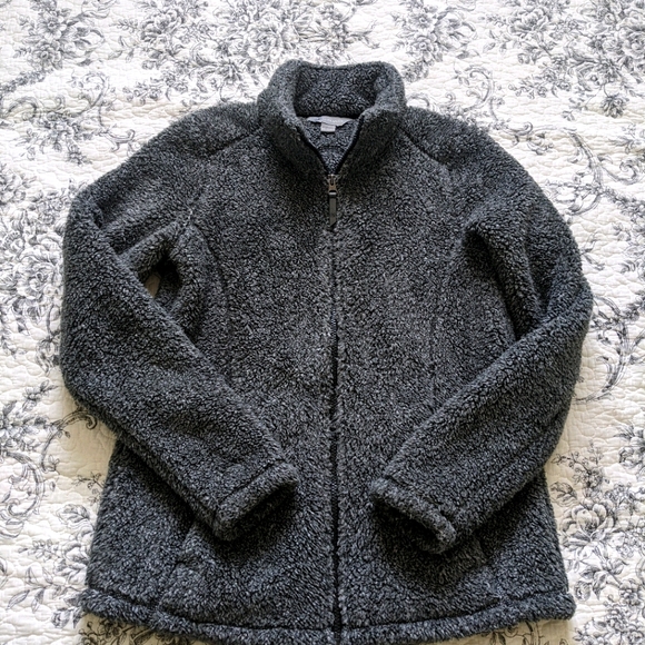 Fuzzy Sherpa sweater - Picture 1 of 4